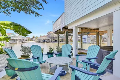 4310 Karankawa Way, Jamaica Beach, TX 77554 - Photo 39