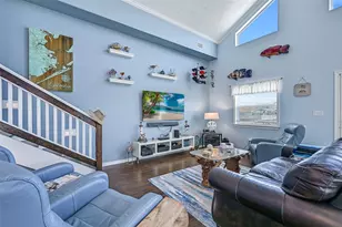 4310 Karankawa Way, Jamaica Beach, TX 77554 - Photo 9