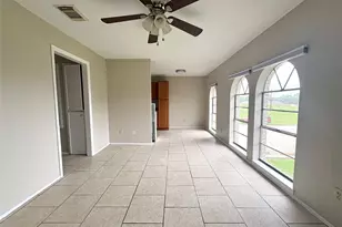3021 Sycamore Ave, Bay City, TX 77414 - Photo 1
