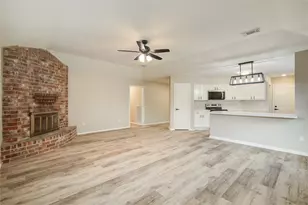 6722 Lynngate Dr, Spring, TX 77373 - Photo 5