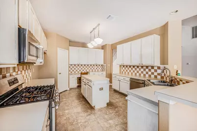 16464 Beewood Glen Drive, Sugar Land, TX 77498 - Photo 5