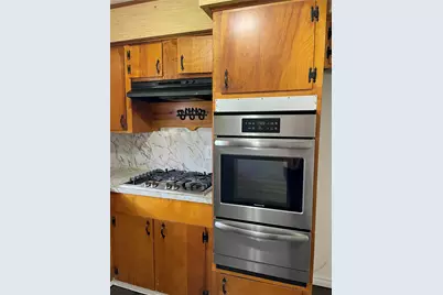 6 N Avenue C, Freeport, TX 77541 - Photo 7