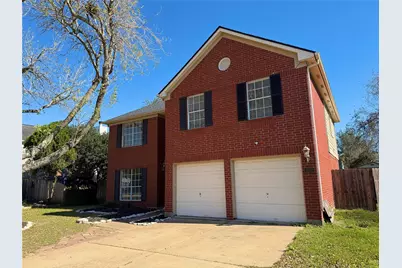 252 Trailride Road, Angleton, TX 77515 - Photo 3