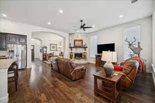 13403 Beall Woods Ln, Humble, TX 77346 - Photo 7