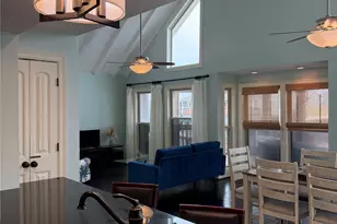 146 Tamana Dr, Galveston, TX 77554 - Photo 9