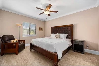 1847 Candlelight Place Drive, Houston, TX 77018 - Photo 33