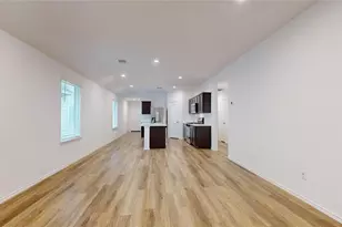 12358 Morning Vis Dr, Houston, TX 77014 - Photo 13