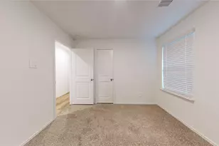12358 Morning Vis Dr, Houston, TX 77014 - Photo 27