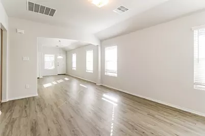 2812 Briggs Drive, Conroe, TX 77301 - Photo 7