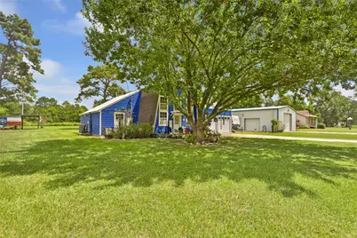 275 Commerce Lane, Highlands, TX 77562 - Photo 3