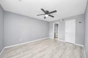 10735 Braes Bend Dr, Houston, TX 77071 - Photo 17
