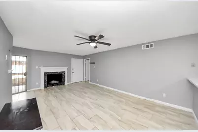 10735 Braes Bend Drive, Houston, TX 77071 - Photo 15