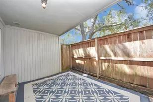 10735 Braes Bend Dr, Houston, TX 77071 - Photo 5