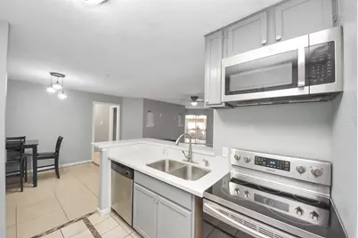 10735 Braes Bend Drive, Houston, TX 77071 - Photo 11