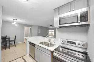 10735 Braes Bend Dr, Houston, TX 77071 - Photo 11