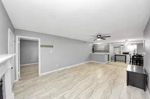 10735 Braes Bend Dr, Houston, TX 77071 - Photo 9