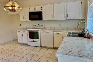 2802 Valley Forest Dr, Missouri City, TX 77489 - Photo 5