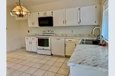 2802 Valley Forest Drive, Missouri City, TX 77489 - Photo 7