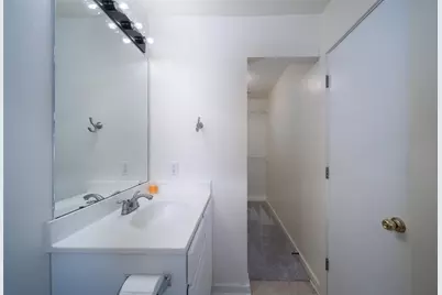 11914 Rolling Stream Drive, Tomball, TX 77375 - Photo 13