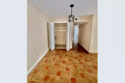 7200 Clarewood Drive #6, Houston, TX 77036 - Photo 7