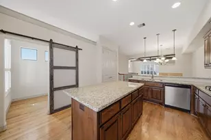 214 Detering St, Houston, TX 77007 - Photo 19