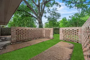 6110 Shadow Crest St, Houston, TX 77074 - Photo 19