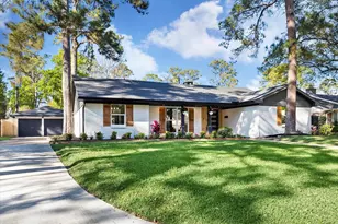 10042 Valley Forge Dr, Houston, TX 77042 - Photo 3