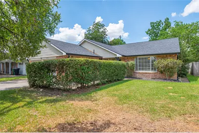 10714 Hillcroft Avenue, Houston, TX 77096 - Photo 35