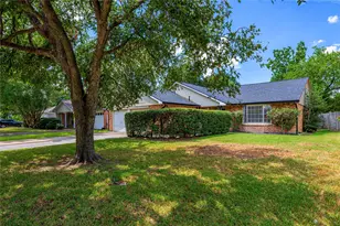 10714 Hillcroft Ave, Houston, TX 77096 - Photo 1