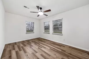 14201 Susie Ln, Alvin, TX 77511 - Photo 15