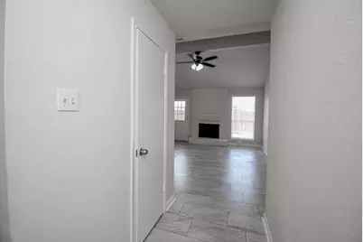 9527 Kingsvalley Street, Houston, TX 77075 - Photo 7