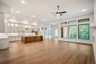 209 Lilac Tree Ct, Willis, TX 77318 - Photo 11