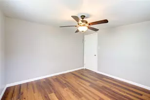 7957 Ritz St, Houston, TX 77028 - Photo 9