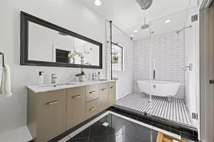 708 W Clay St, Houston, TX 77019 - Photo 29