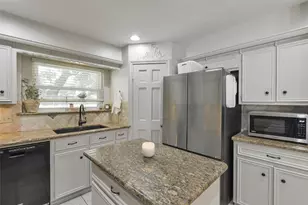 3430 Willow Ridge Dr, Houston, TX 77339 - Photo 11