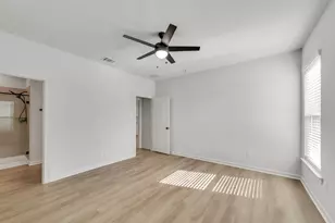 10902 Bonfire Trl, Beasley, TX 77417 - Photo 17