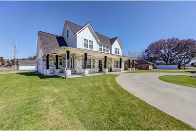 1607 Avenue E, Danbury, TX 77534 - Photo 25