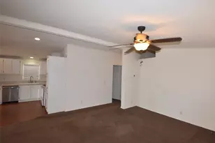 10007 Elderberry Park Ln, Tomball, TX 77375 - Photo 3