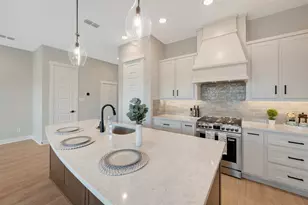 16043 Hayes Pk Dr, Houston, TX 77079 - Photo 23