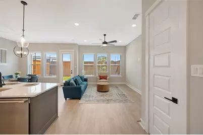 16043 Hayes Park Drive, Houston, TX 77079 - Photo 13