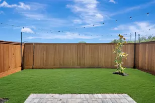 16043 Hayes Pk Dr, Houston, TX 77079 - Photo 9