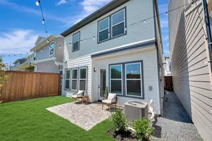 16043 Hayes Pk Dr, Houston, TX 77079 - Photo 7