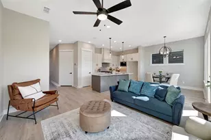 16043 Hayes Pk Dr, Houston, TX 77079 - Photo 19
