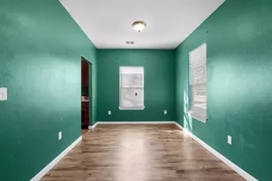 2105 Howell Ave, La Marque, TX 77568 - Photo 7