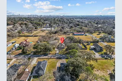 2105 Howell Avenue, La Marque, TX 77568 - Photo 19