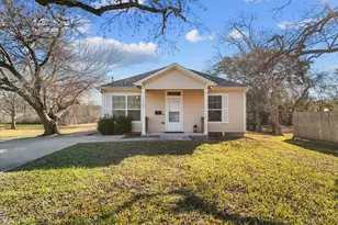 2105 Howell Ave, La Marque, TX 77568 - Photo 1