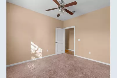 2105 Howell Avenue, La Marque, TX 77568 - Photo 13