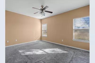 2105 Howell Avenue, La Marque, TX 77568 - Photo 11