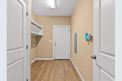 2105 Howell Avenue, La Marque, TX 77568 - Photo 15