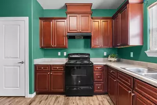 2105 Howell Ave, La Marque, TX 77568 - Photo 9